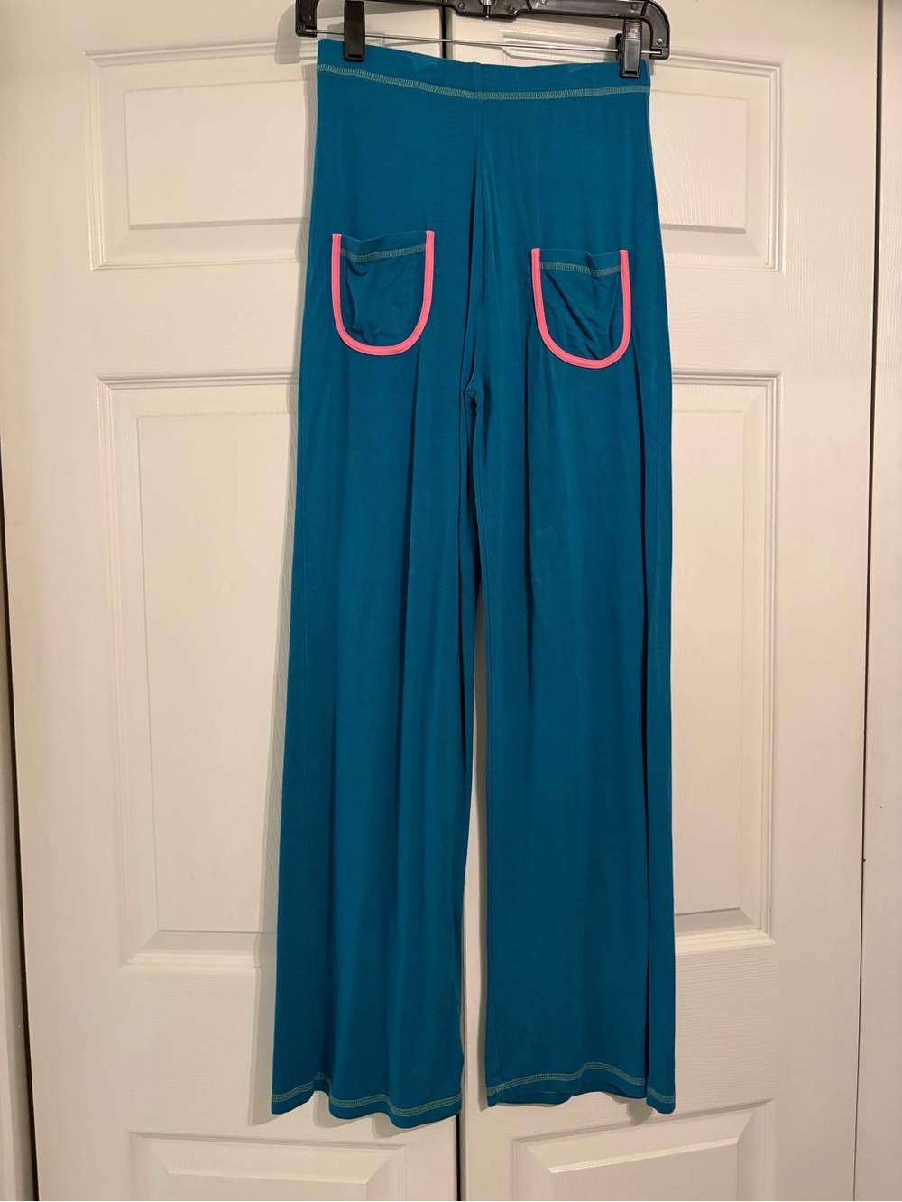Finding Foxtale girls size 12 Happy Days Wide-Leg Knit Pants EUC